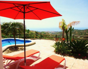  Peperent Villa Buenavista  Торрокс